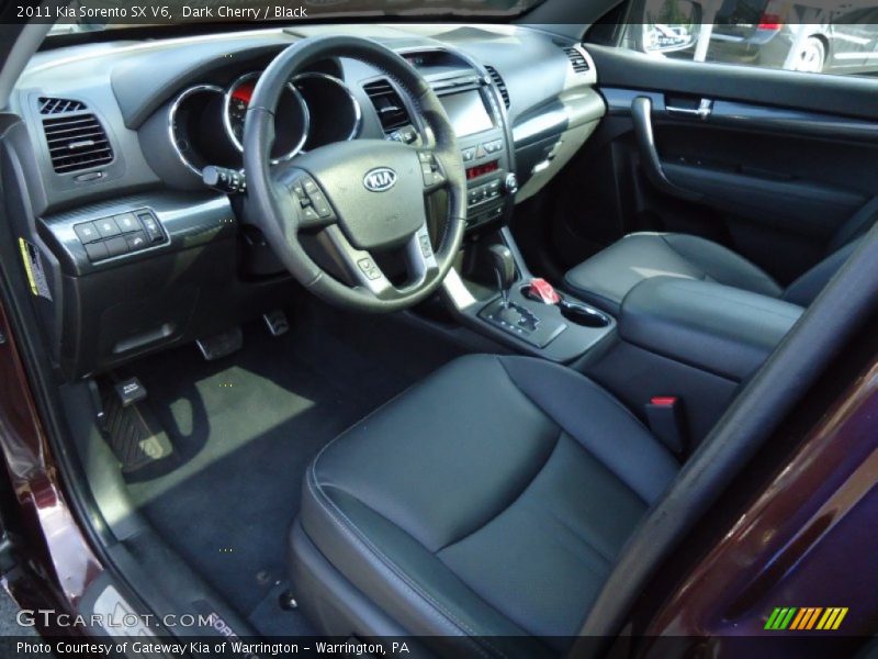 Dark Cherry / Black 2011 Kia Sorento SX V6