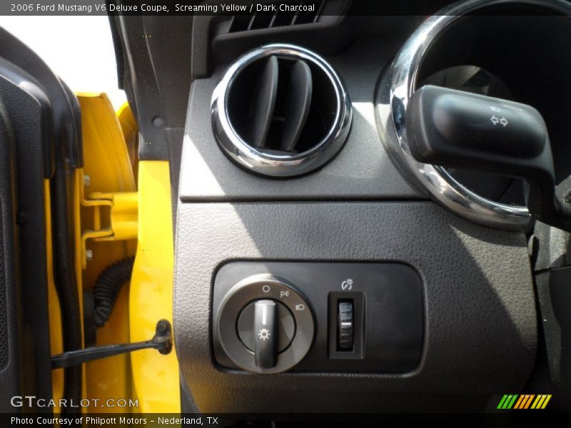 Controls of 2006 Mustang V6 Deluxe Coupe