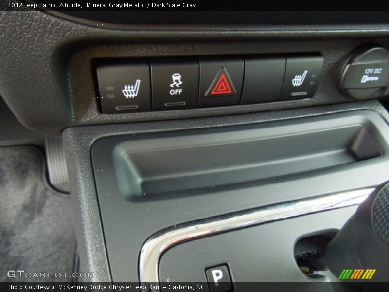 Mineral Gray Metallic / Dark Slate Gray 2012 Jeep Patriot Altitude