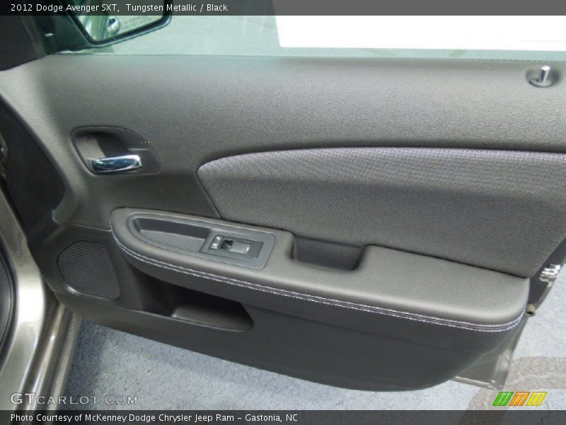 Tungsten Metallic / Black 2012 Dodge Avenger SXT