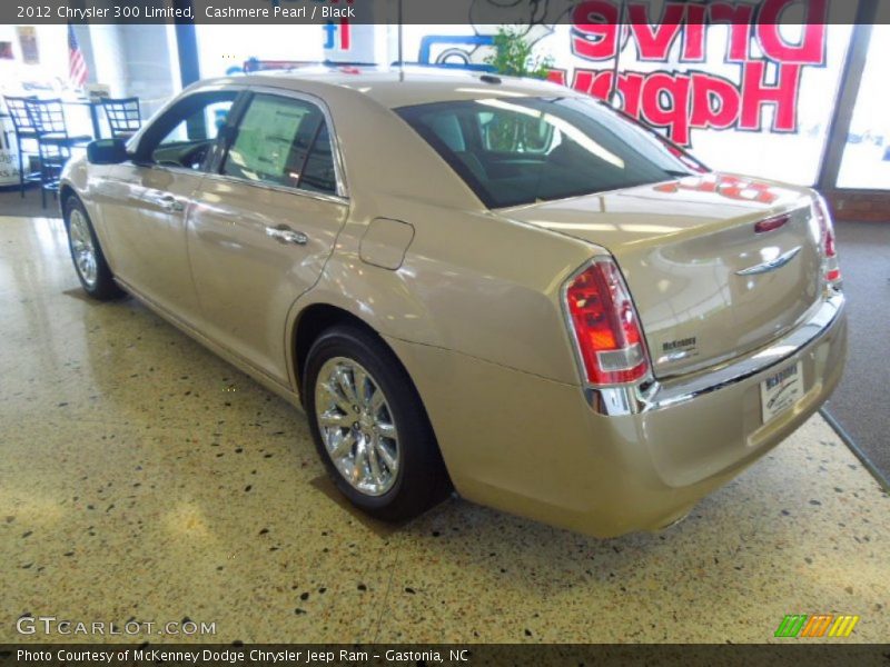 Cashmere Pearl / Black 2012 Chrysler 300 Limited