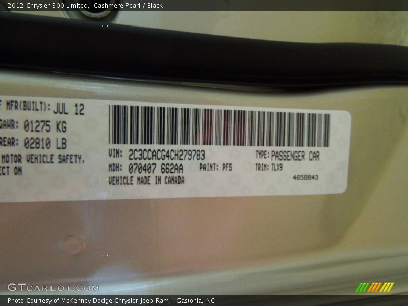 Cashmere Pearl / Black 2012 Chrysler 300 Limited
