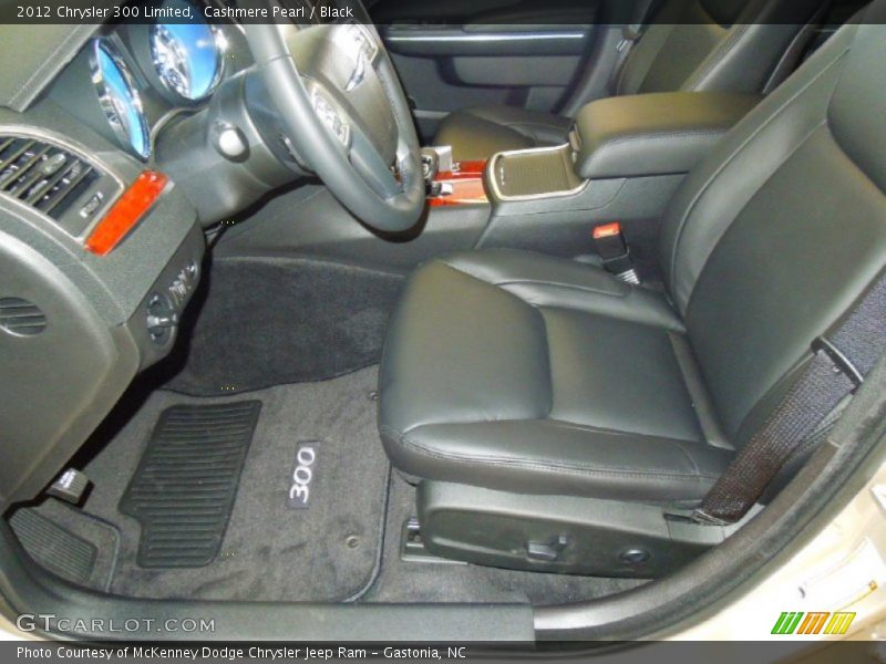 Cashmere Pearl / Black 2012 Chrysler 300 Limited
