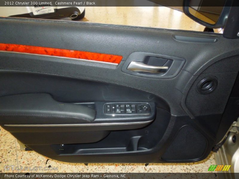 Cashmere Pearl / Black 2012 Chrysler 300 Limited