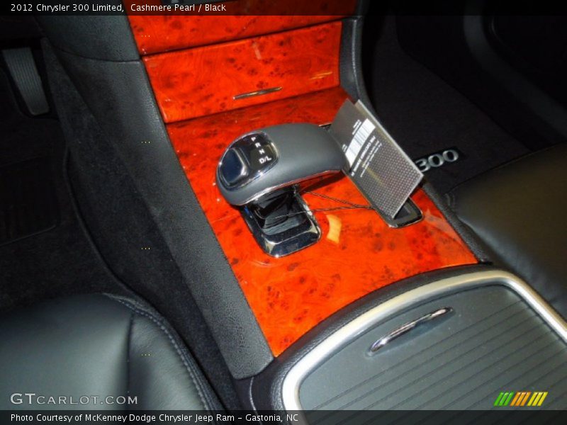 Cashmere Pearl / Black 2012 Chrysler 300 Limited