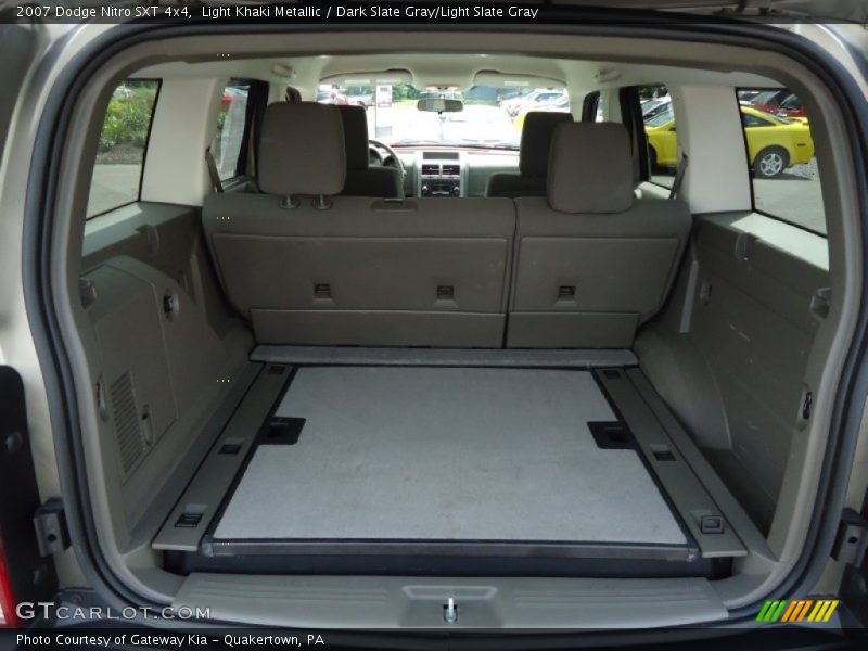 Light Khaki Metallic / Dark Slate Gray/Light Slate Gray 2007 Dodge Nitro SXT 4x4