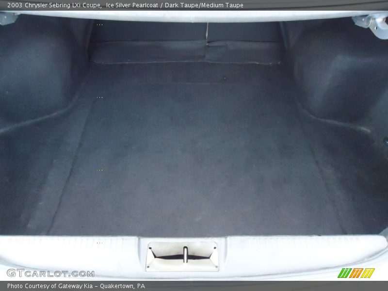  2003 Sebring LXi Coupe Trunk