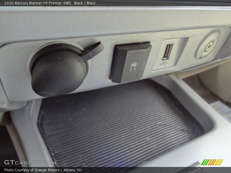 Black / Black 2010 Mercury Mariner V6 Premier 4WD