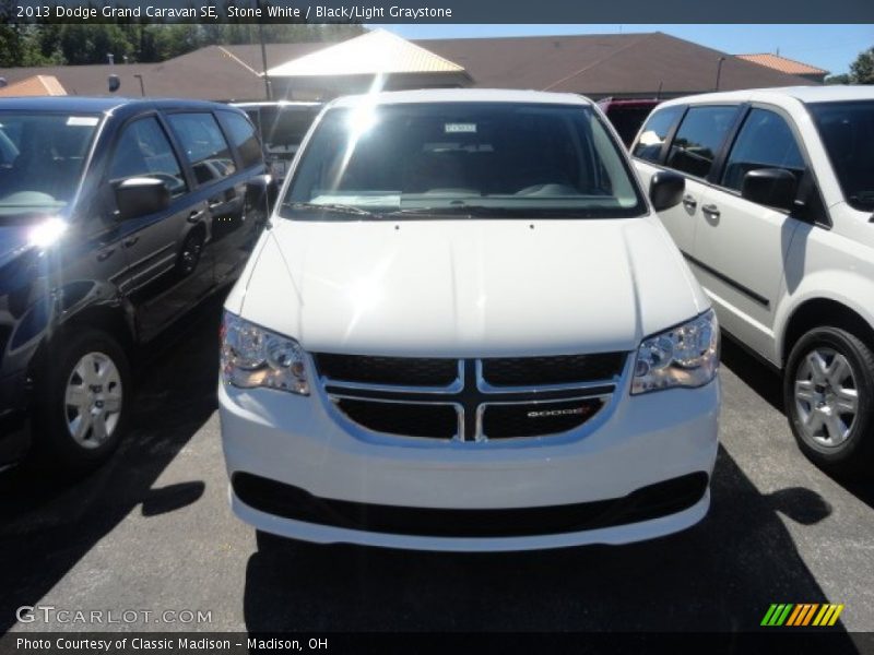 Stone White / Black/Light Graystone 2013 Dodge Grand Caravan SE