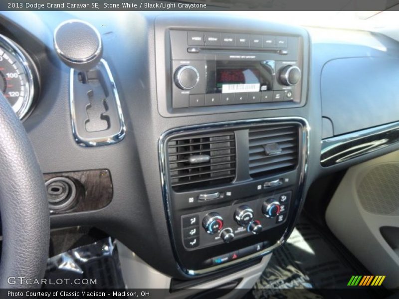 Controls of 2013 Grand Caravan SE