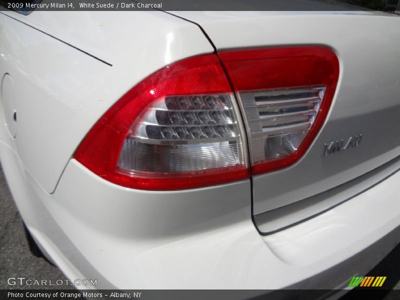 White Suede / Dark Charcoal 2009 Mercury Milan I4