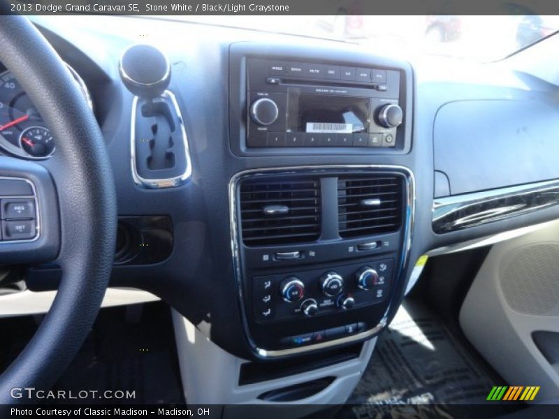 Controls of 2013 Grand Caravan SE