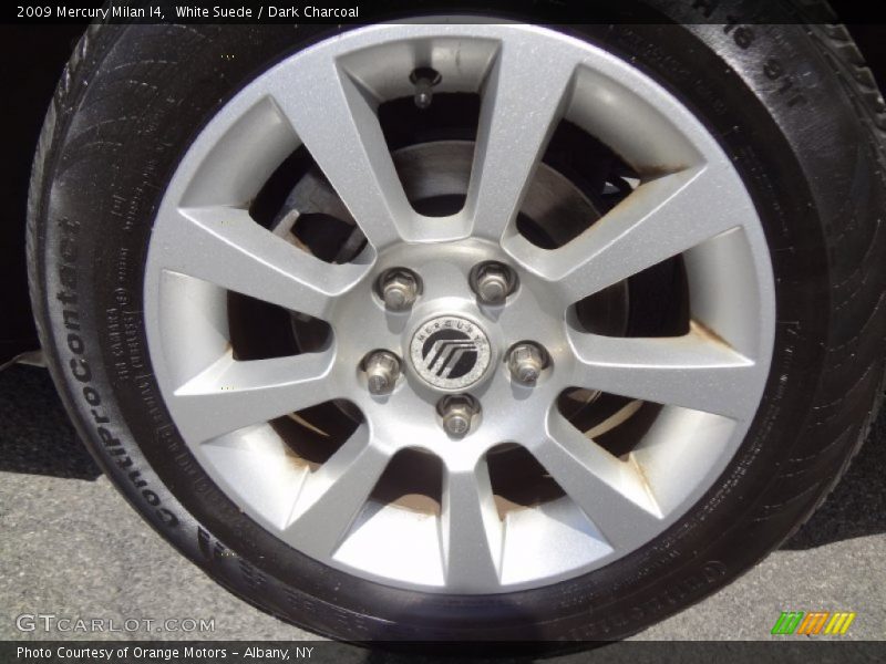 White Suede / Dark Charcoal 2009 Mercury Milan I4