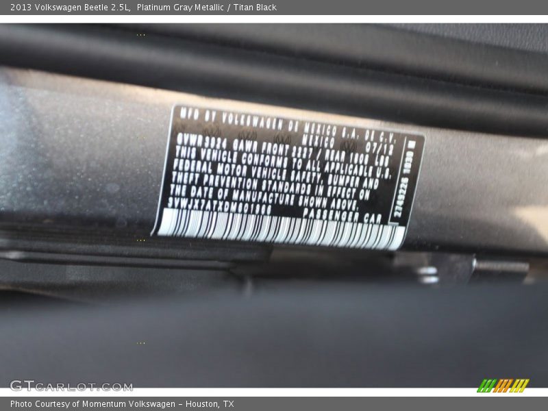 Platinum Gray Metallic / Titan Black 2013 Volkswagen Beetle 2.5L