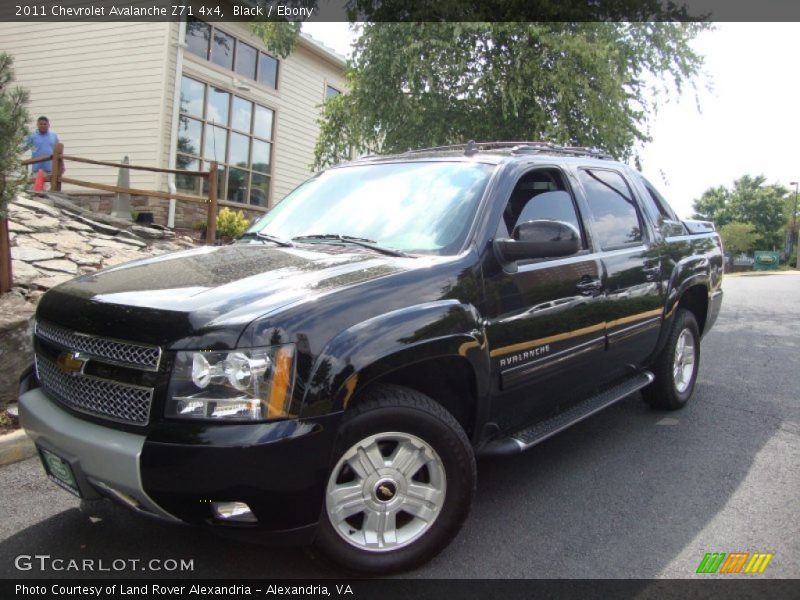 Black / Ebony 2011 Chevrolet Avalanche Z71 4x4