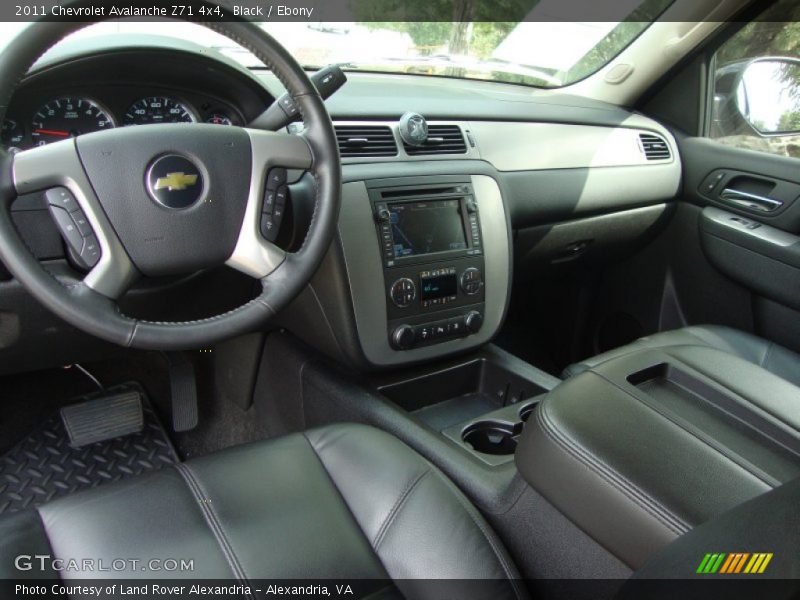 Black / Ebony 2011 Chevrolet Avalanche Z71 4x4