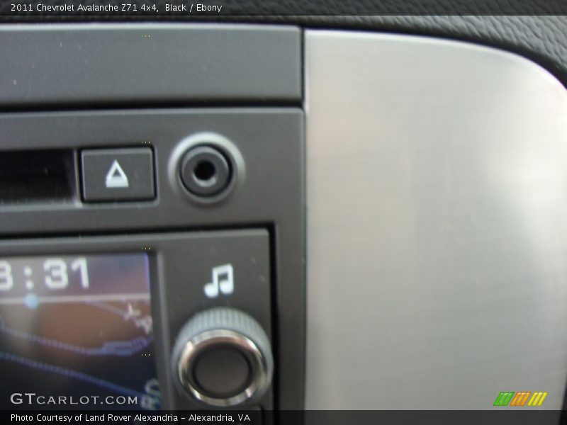 Black / Ebony 2011 Chevrolet Avalanche Z71 4x4