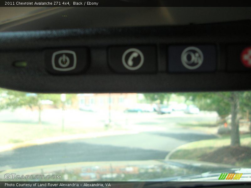 Black / Ebony 2011 Chevrolet Avalanche Z71 4x4