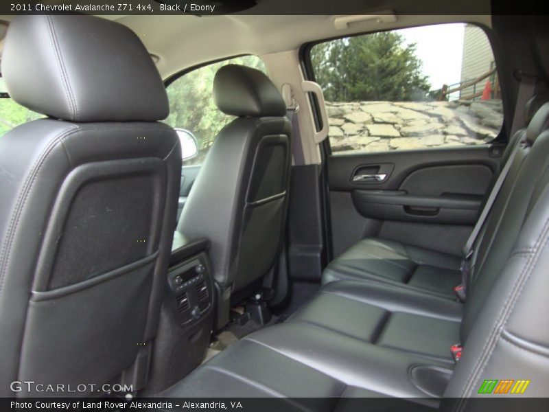Black / Ebony 2011 Chevrolet Avalanche Z71 4x4