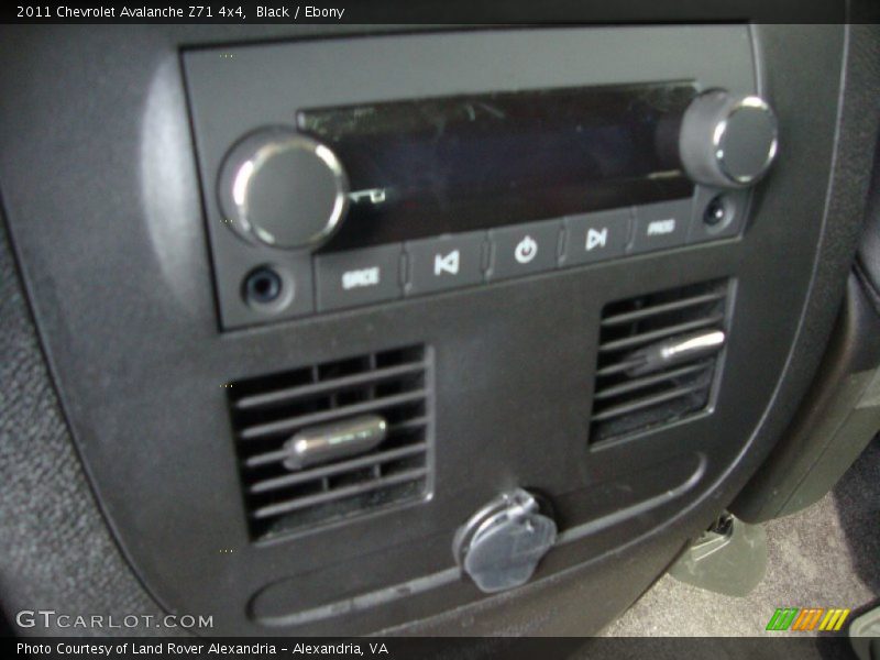 Black / Ebony 2011 Chevrolet Avalanche Z71 4x4