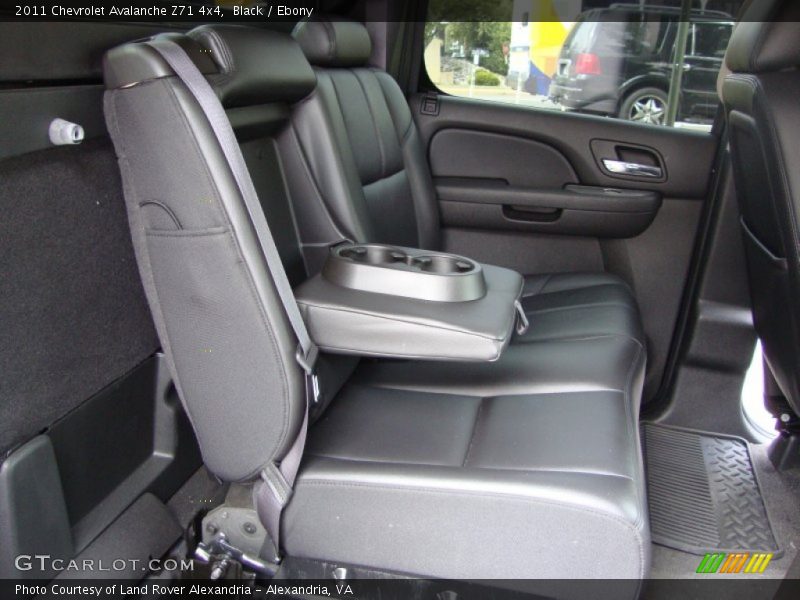 Black / Ebony 2011 Chevrolet Avalanche Z71 4x4