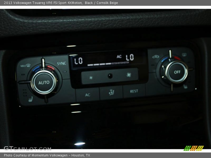Black / Cornsilk Beige 2013 Volkswagen Touareg VR6 FSI Sport 4XMotion