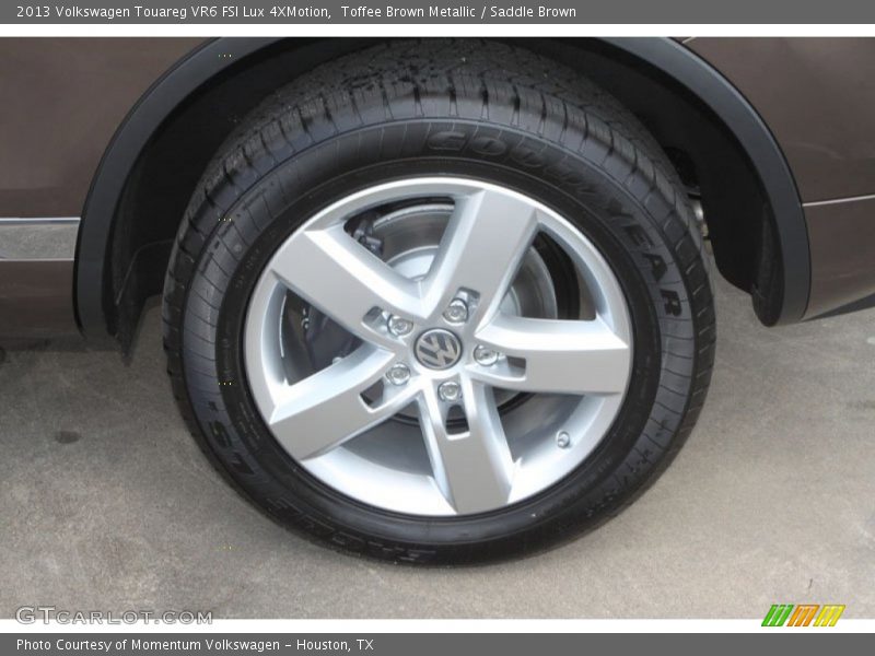 Toffee Brown Metallic / Saddle Brown 2013 Volkswagen Touareg VR6 FSI Lux 4XMotion