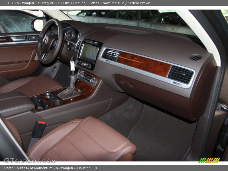Dashboard of 2013 Touareg VR6 FSI Lux 4XMotion