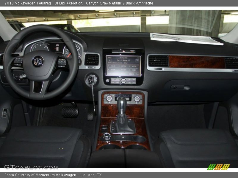 Canyon Gray Metallic / Black Anthracite 2013 Volkswagen Touareg TDI Lux 4XMotion