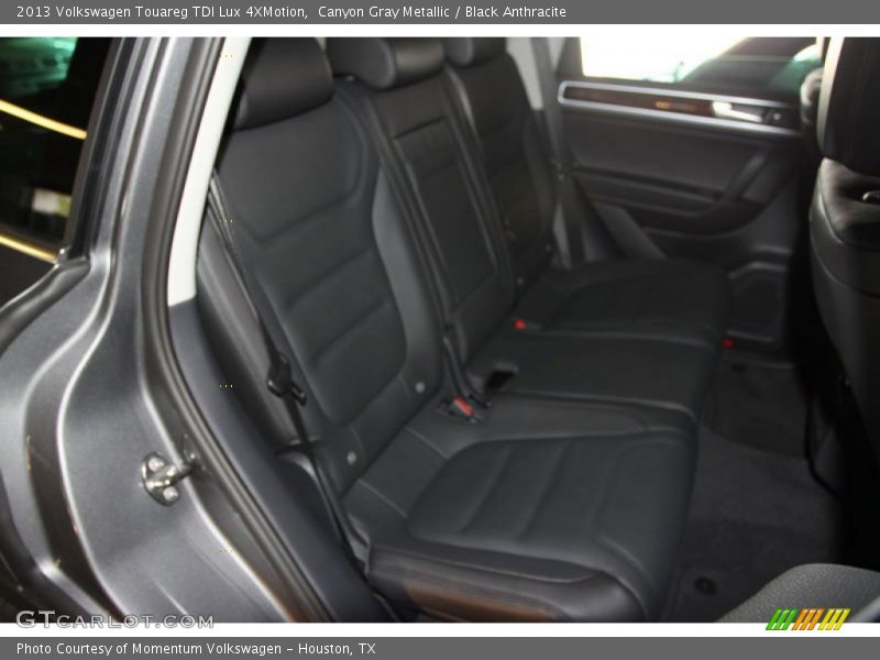 Canyon Gray Metallic / Black Anthracite 2013 Volkswagen Touareg TDI Lux 4XMotion