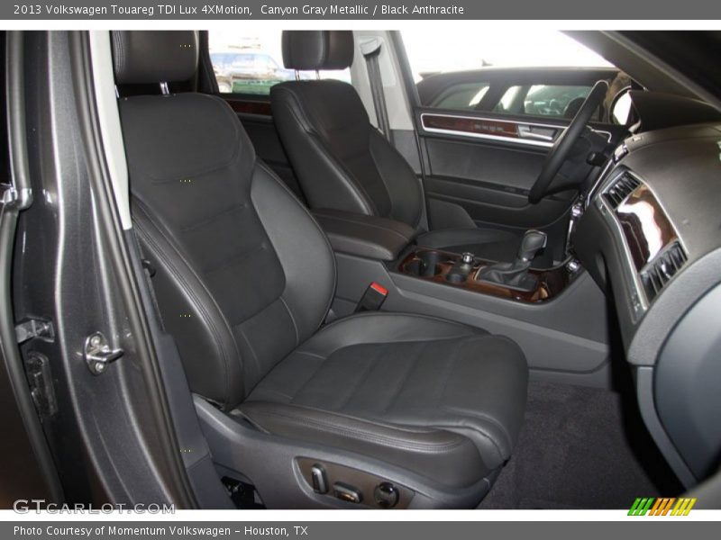 Canyon Gray Metallic / Black Anthracite 2013 Volkswagen Touareg TDI Lux 4XMotion
