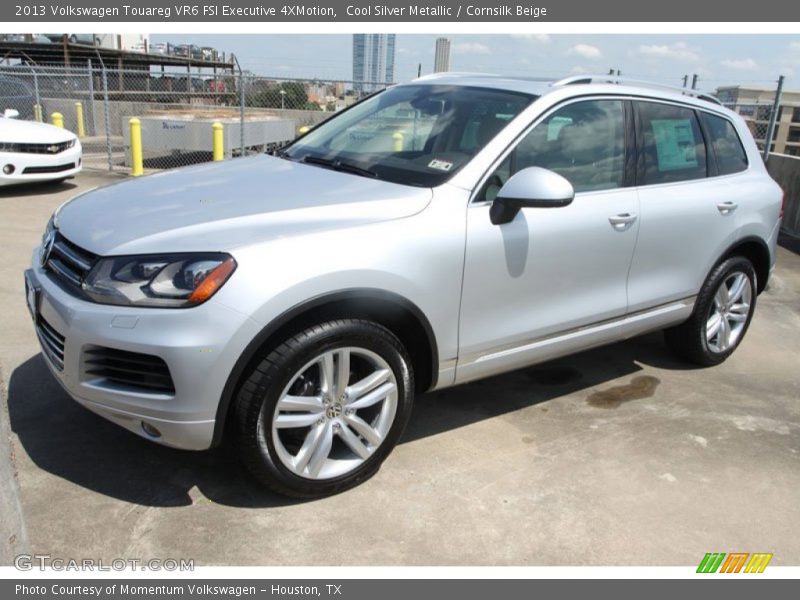 Cool Silver Metallic / Cornsilk Beige 2013 Volkswagen Touareg VR6 FSI Executive 4XMotion