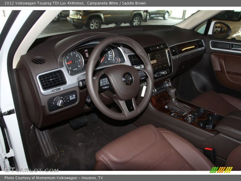 Campanella White / Saddle Brown 2012 Volkswagen Touareg TDI Lux 4XMotion