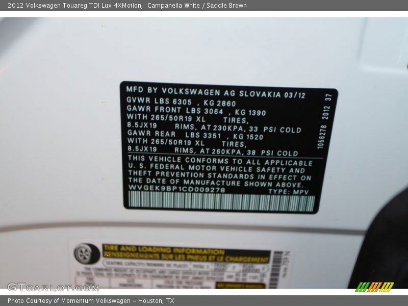 Campanella White / Saddle Brown 2012 Volkswagen Touareg TDI Lux 4XMotion