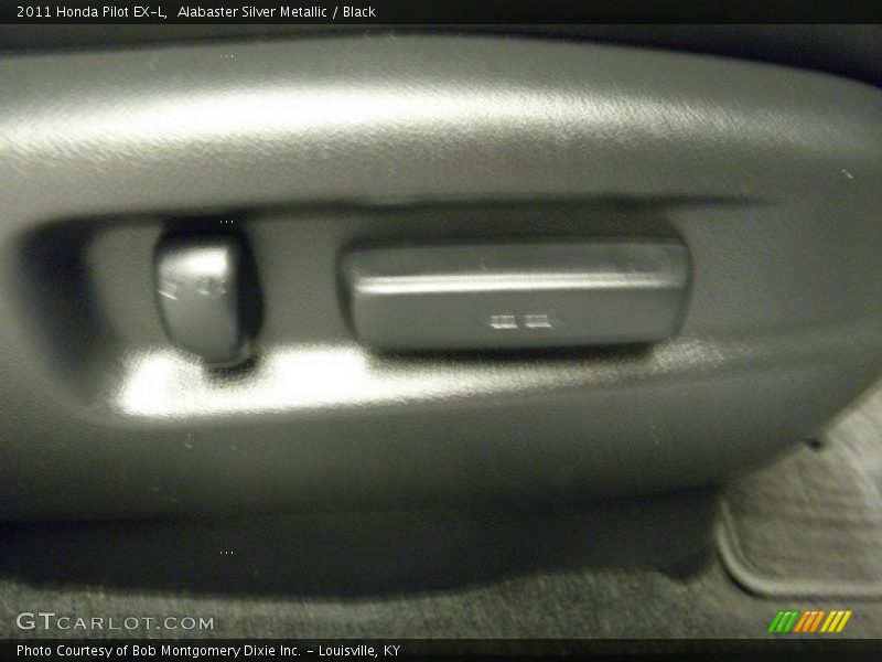 Alabaster Silver Metallic / Black 2011 Honda Pilot EX-L
