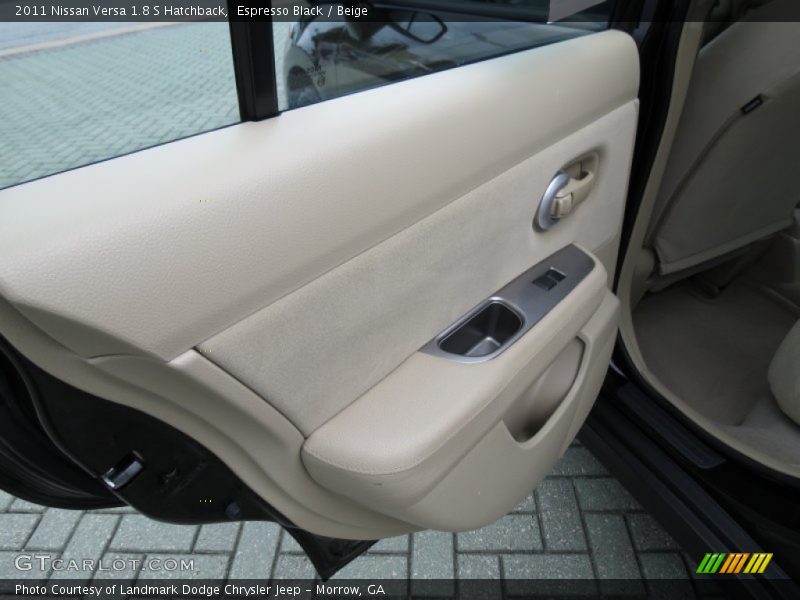 Espresso Black / Beige 2011 Nissan Versa 1.8 S Hatchback