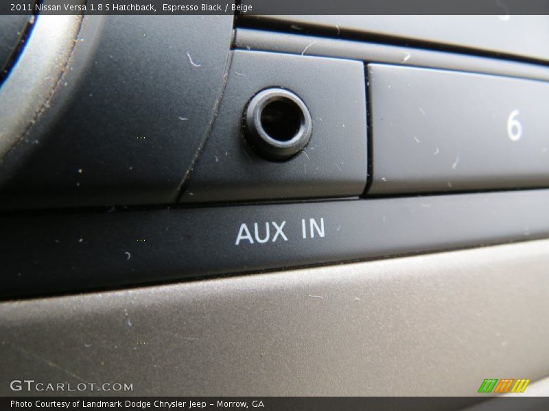 Espresso Black / Beige 2011 Nissan Versa 1.8 S Hatchback