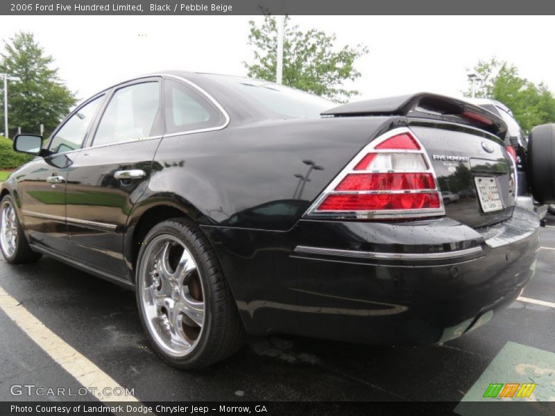 Black / Pebble Beige 2006 Ford Five Hundred Limited
