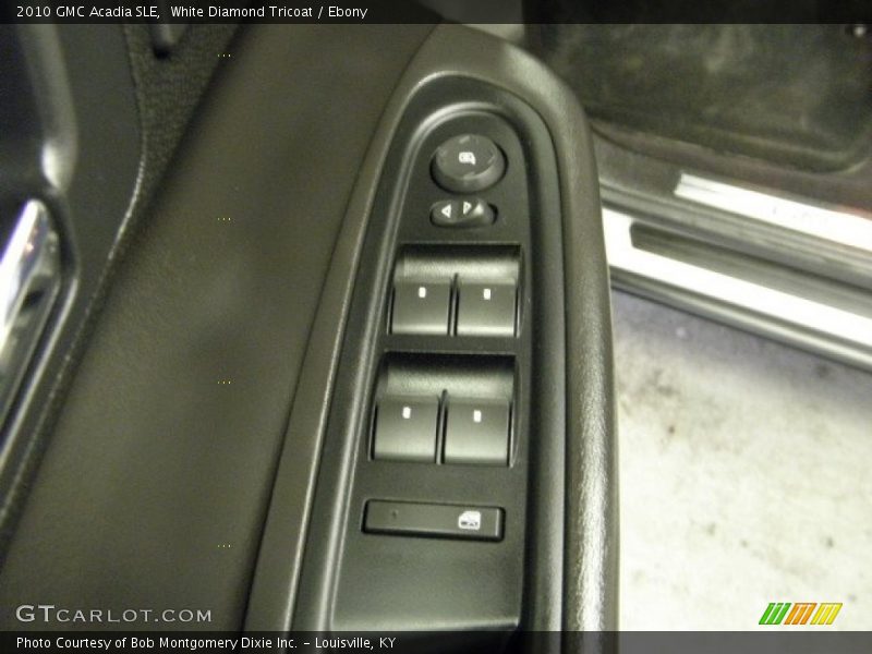 White Diamond Tricoat / Ebony 2010 GMC Acadia SLE