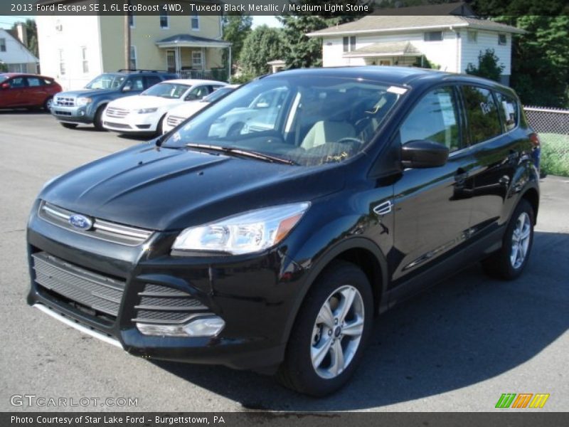 Tuxedo Black Metallic / Medium Light Stone 2013 Ford Escape SE 1.6L EcoBoost 4WD