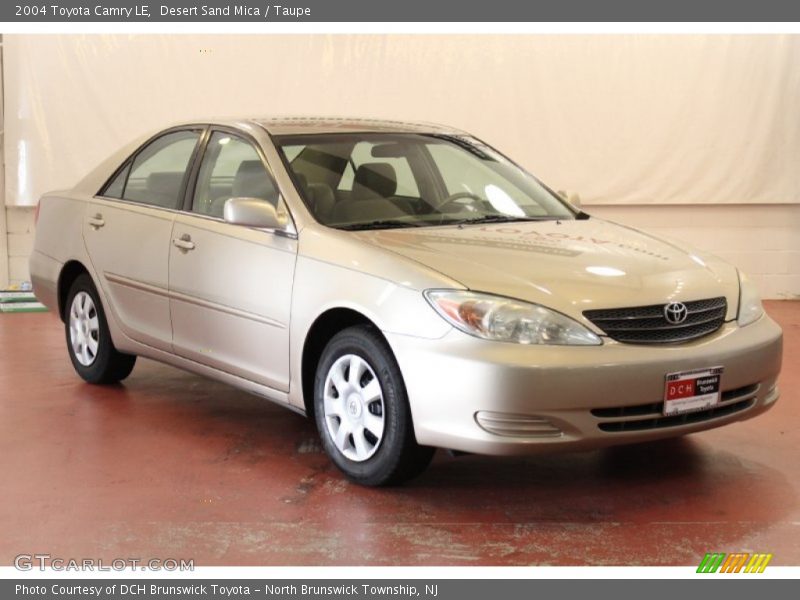 Desert Sand Mica / Taupe 2004 Toyota Camry LE