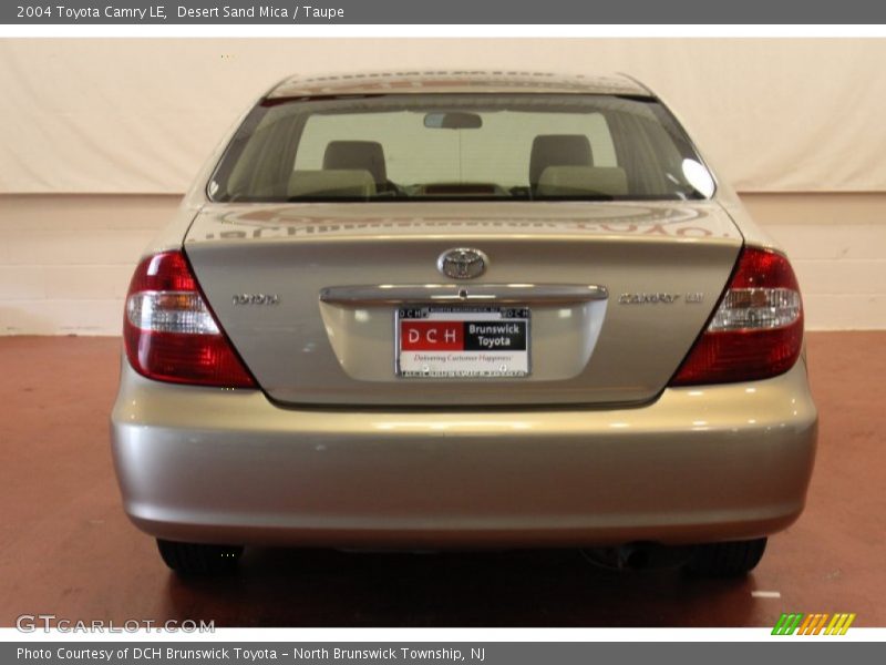 Desert Sand Mica / Taupe 2004 Toyota Camry LE