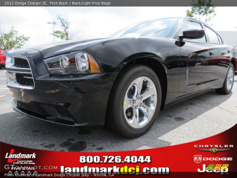 Pitch Black / Black/Light Frost Beige 2012 Dodge Charger SE