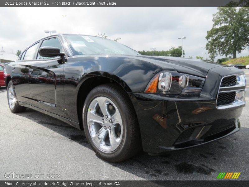 Pitch Black / Black/Light Frost Beige 2012 Dodge Charger SE