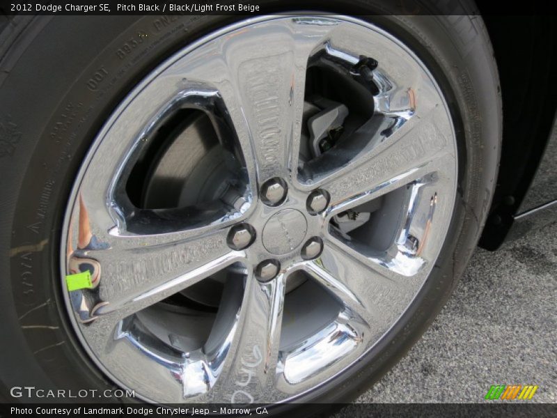 Pitch Black / Black/Light Frost Beige 2012 Dodge Charger SE
