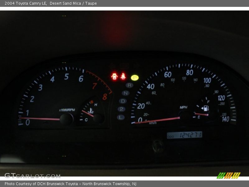 Desert Sand Mica / Taupe 2004 Toyota Camry LE