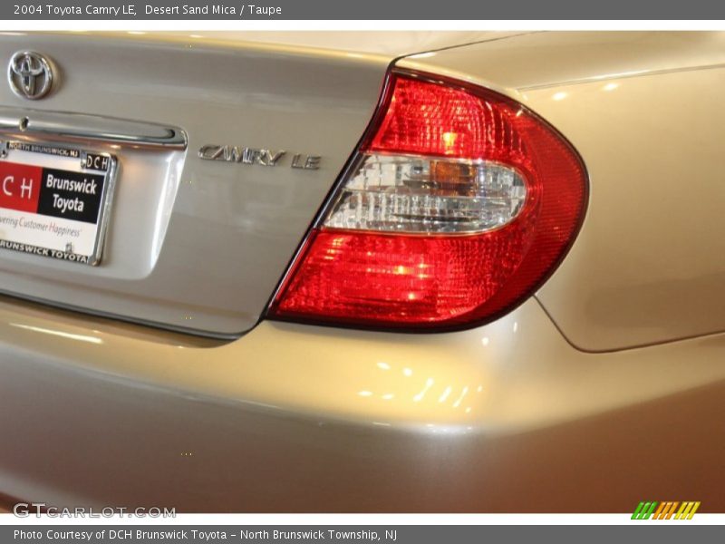 Desert Sand Mica / Taupe 2004 Toyota Camry LE