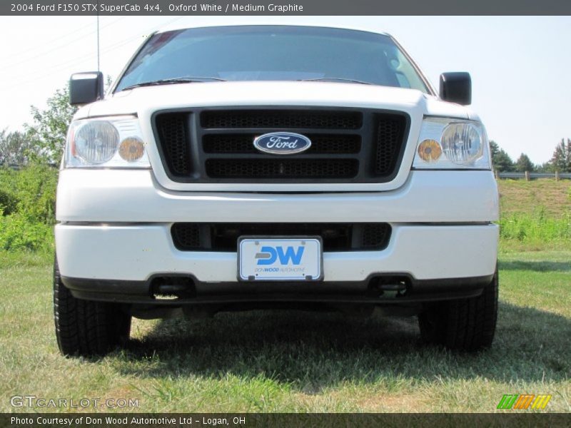 Oxford White / Medium Graphite 2004 Ford F150 STX SuperCab 4x4