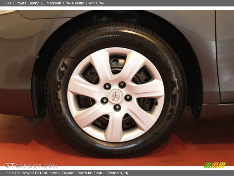 Magnetic Gray Metallic / Ash Gray 2010 Toyota Camry LE