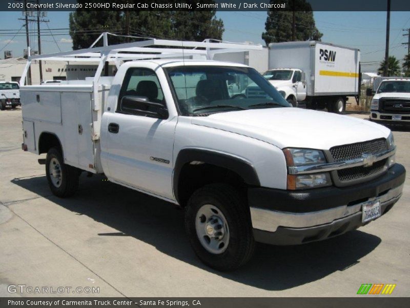 Summit White / Dark Charcoal 2003 Chevrolet Silverado 2500HD Regular Cab Chassis Utility